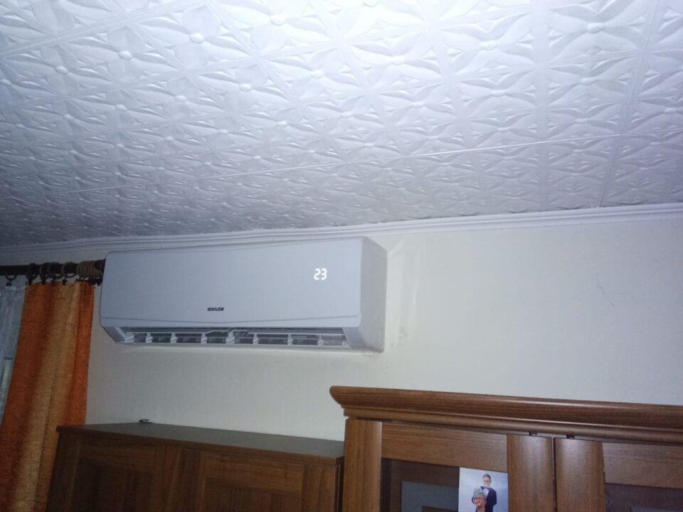 gallery-item